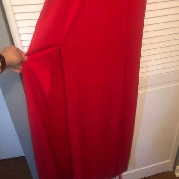 Red formal dress - Picture 2 of 3